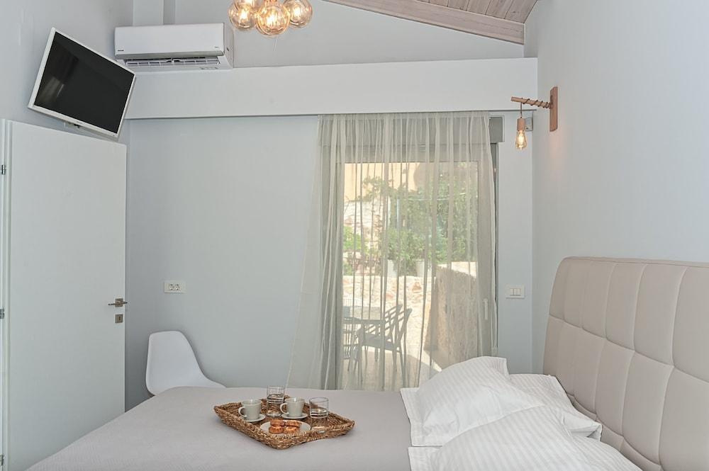 פלטניאס Aenaon Seaview Villa מראה חיצוני תמונה