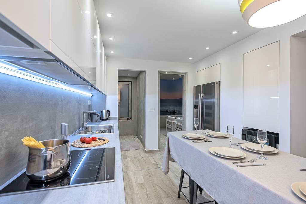 פלטניאס Aenaon Seaview Villa מראה חיצוני תמונה